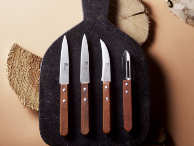 Couteau d'office ou couteau utilitaire : lequel choisir pour votre cuisine ?